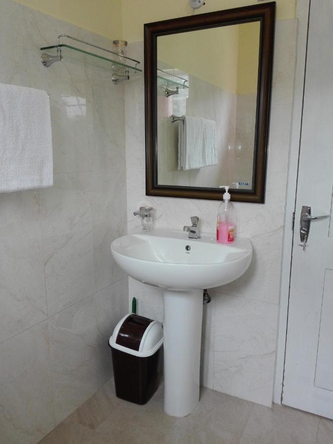 Keshiya Holiday Home นูวาราเอลิยา ภายนอก รูปภาพ