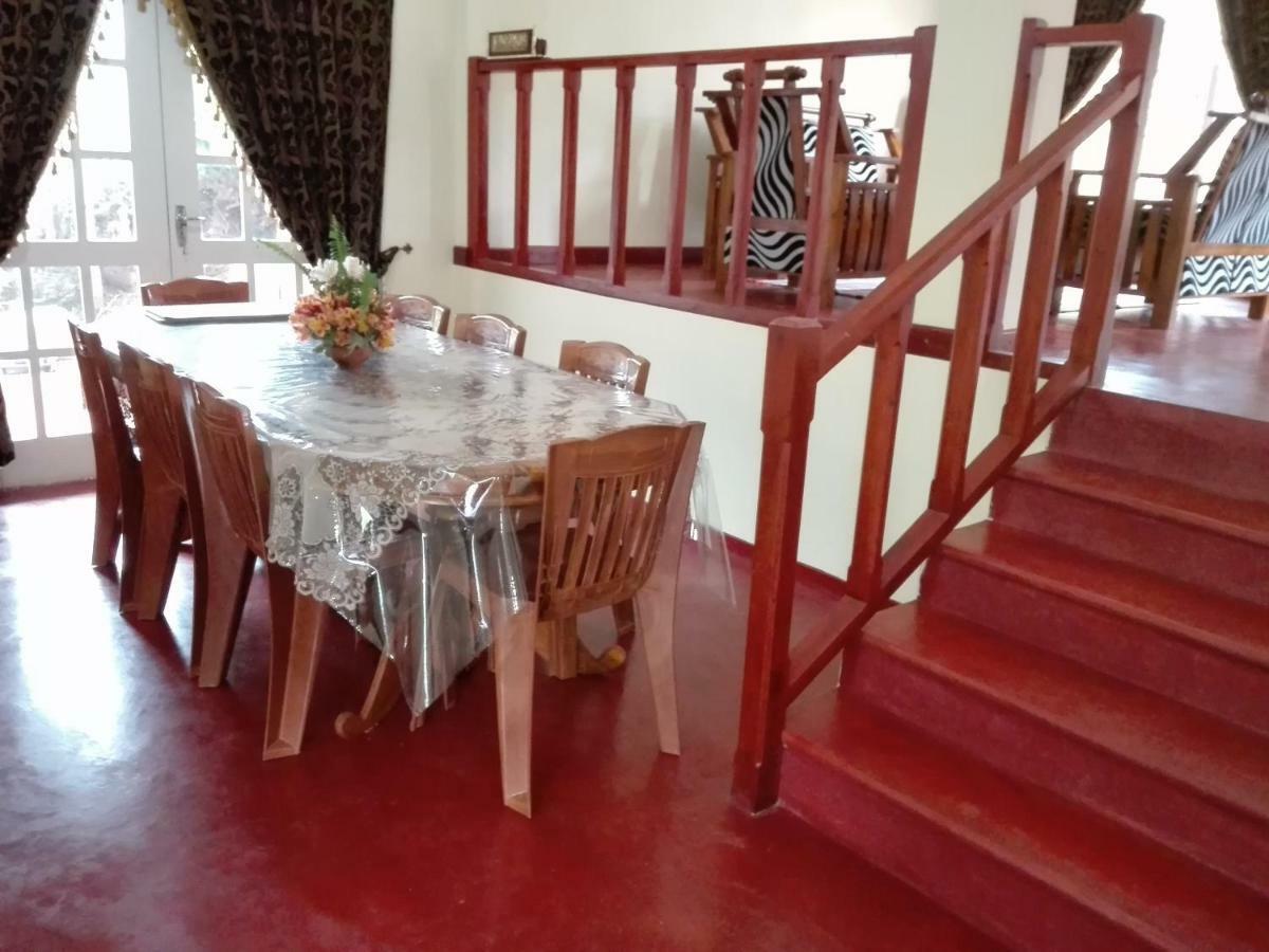 Keshiya Holiday Home นูวาราเอลิยา ภายนอก รูปภาพ